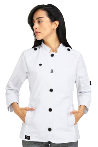 FILIPINA EJECUTIVA CHEF NARVIK MUJER